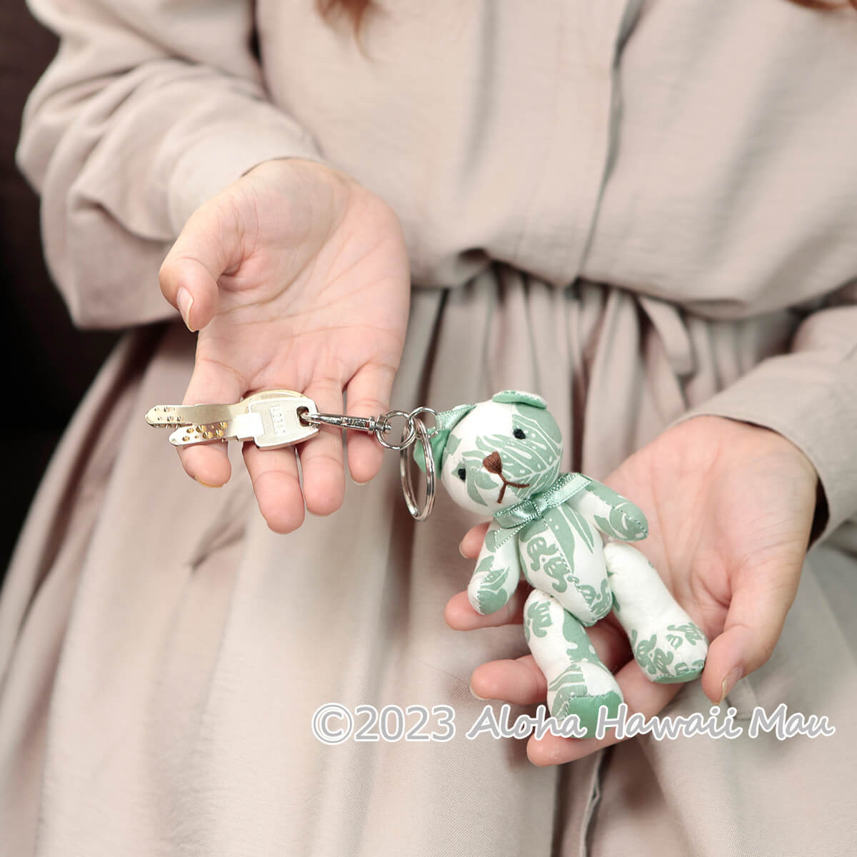 ハワイアン ベア キーホルダー フラ ベア グリーン | アクセサリー