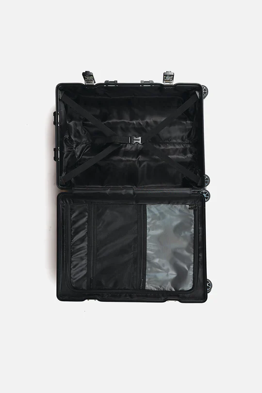 BALR./ボーラーROMEO EMBOSSED HEXAGON SUITCASE S Size
