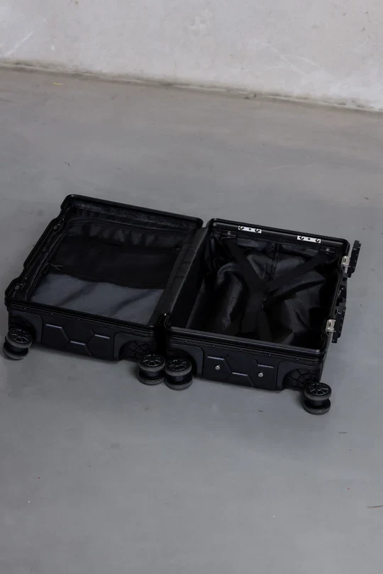 BALR./ボーラーROMEO EMBOSSED HEXAGON SUITCASE S Size | BALR.,ALL