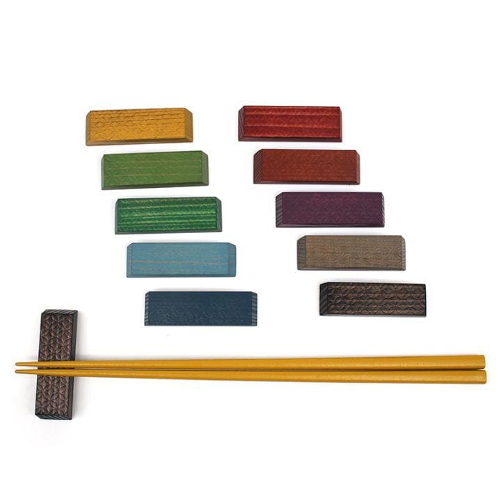 香川漆器 工芸品　魚文盛器　1本の木をくり抜いて作製　たのもしい木製器 香川漆器 工芸品 魚文盛器 1本の木をくり抜いて作製 たのもしい