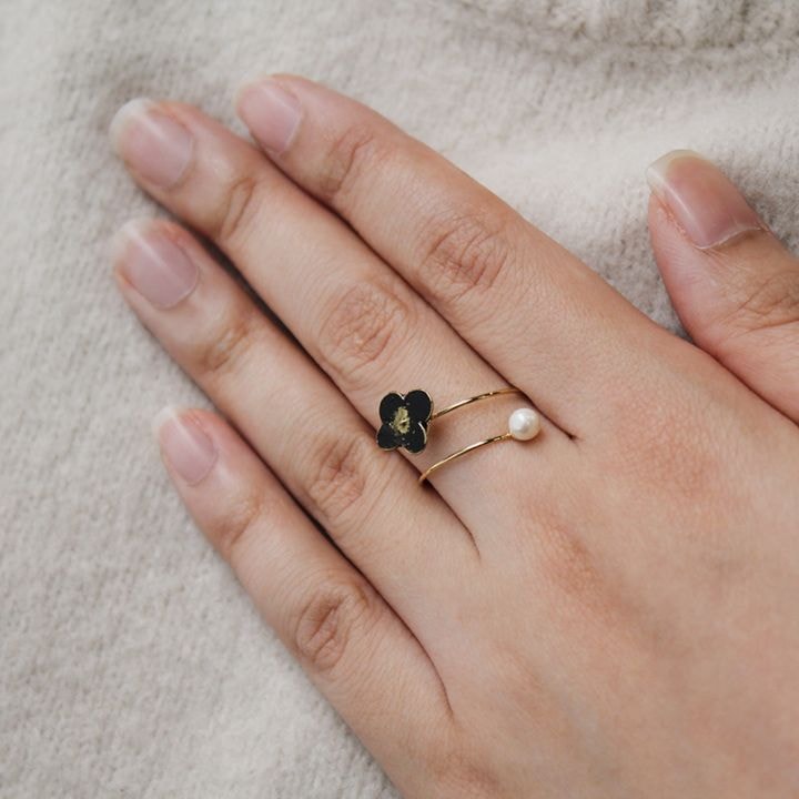 漆花 みだれ咲 白 イヤリング | 衣,アクセサリー | IKUNAS