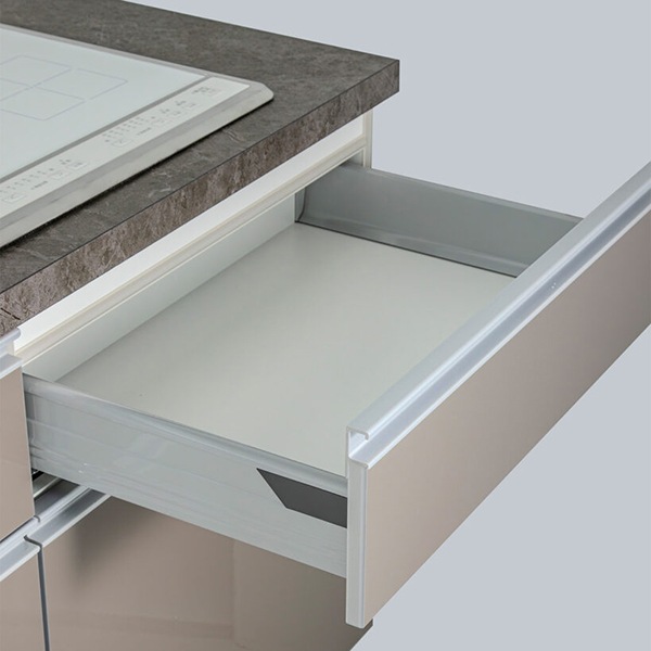 �ڸ��Ѿ��ʡ۵��� ����ѥ��ȥ��å��� �ӥ�����(BIEN)