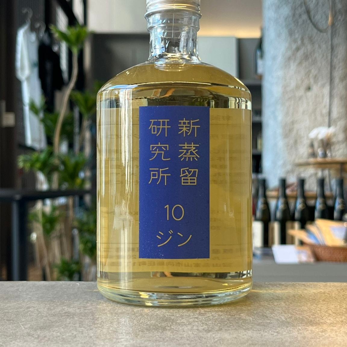 辰巳蒸留所 アルケミエ 犬啼 橘ジン ウイスキーラバーズ限定 新品未開栓 犬啼】アルケミエ ジン 45度 500ml/辰巳蒸留所 – 鈴木酒販ONLINE STORE