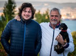 ジョゼッペアルマーニ 雪の上の仔猫 フローランス イタリア製 イタリア彫刻家 ジョゼッペ・アルマーニ フィギュリン 「シャム猫の