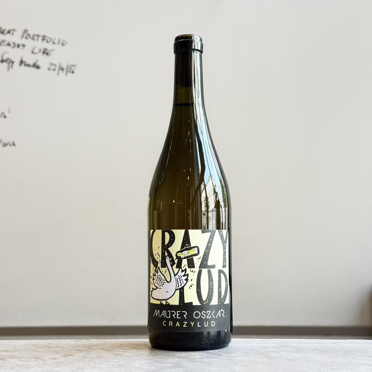 マウアー・オスカル クレイジールッドホワイト 2024 白 750ml<br