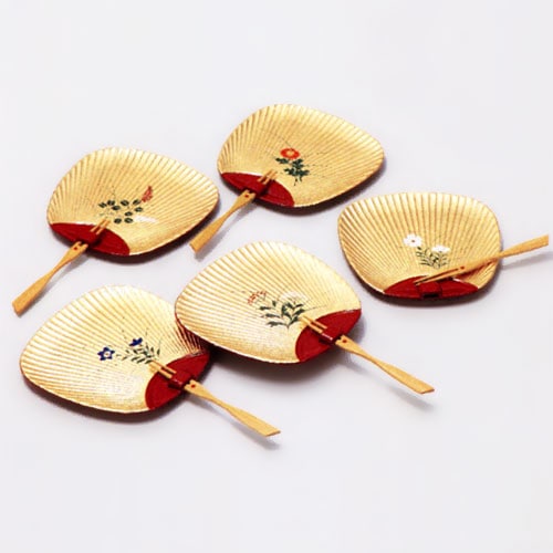 金沢金箔工芸品】 うちわ型銘々皿「四季」(伝統工芸品/送料サービス 金沢金箔工芸品】 うちわ型銘々皿「四季」(伝統工芸品/送料サービス