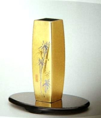 金沢金箔　金箔工芸　花器　花瓶　一輪挿し　正治② 金沢金箔工芸品】 胴張花生け・花瓶「竹」／花台付（伝統工芸品