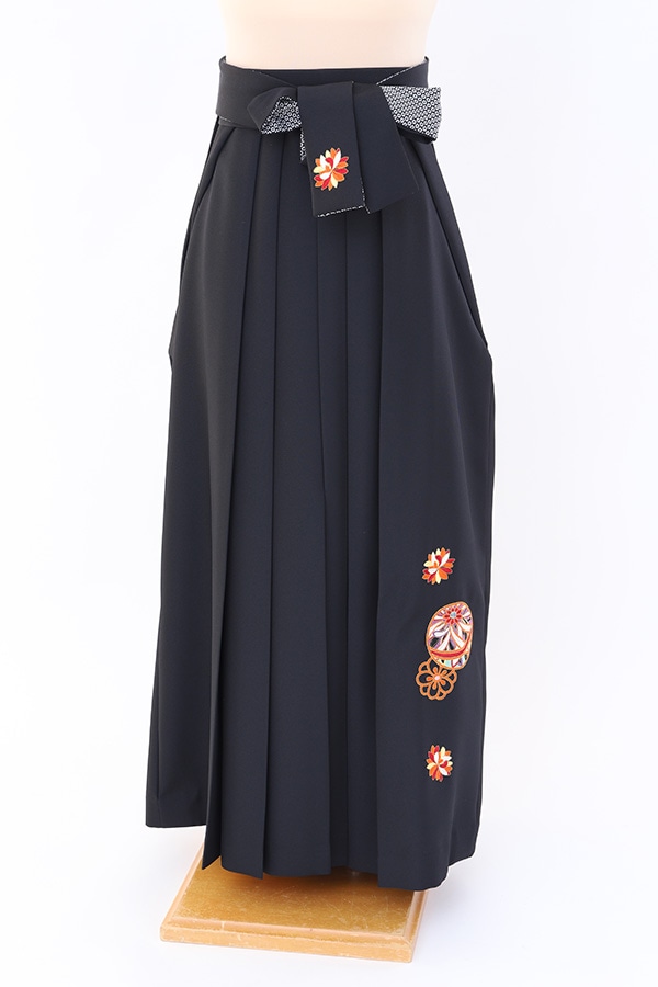袴 レンタル 黒　刺繍