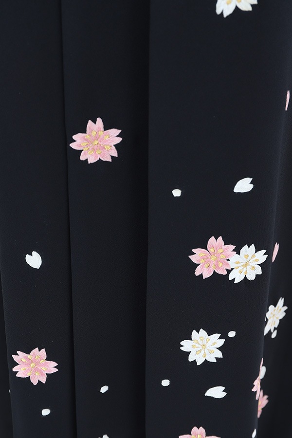 袴 レンタル 黒 刺繍