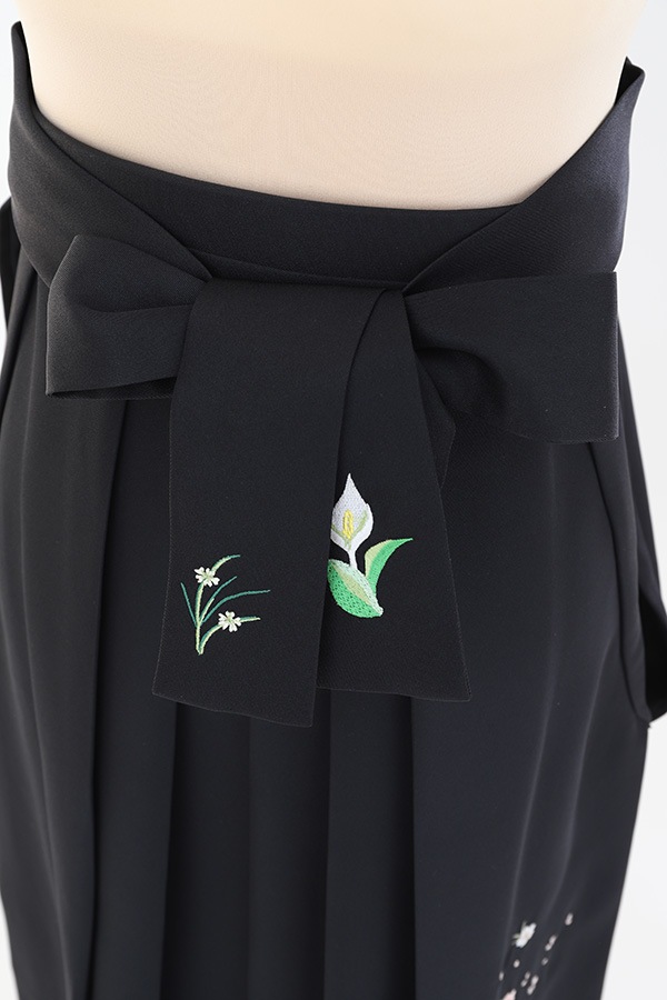 袴 レンタル 黒 刺繍