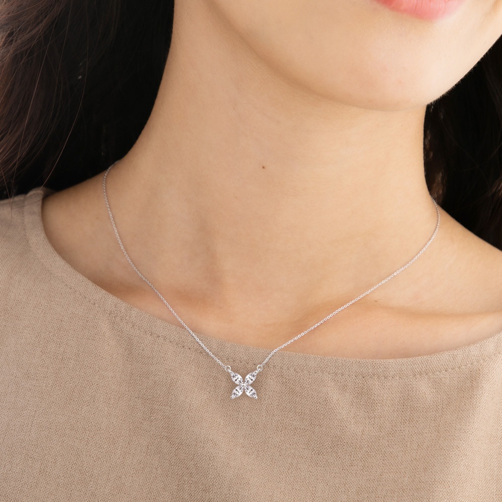 0.6ct / 0.8ct ダイヤモンド マーキスカット フラワーデザイン ネックレス ラボグロウン ダイヤモンド