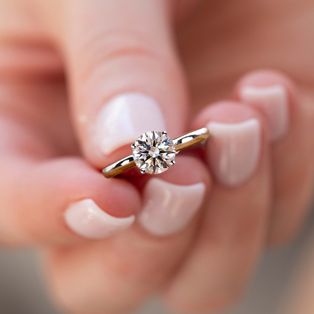 【IGI鑑定書付き】Pt900 / K18  1カラット ダイヤモンド 4爪 ソリティアリング