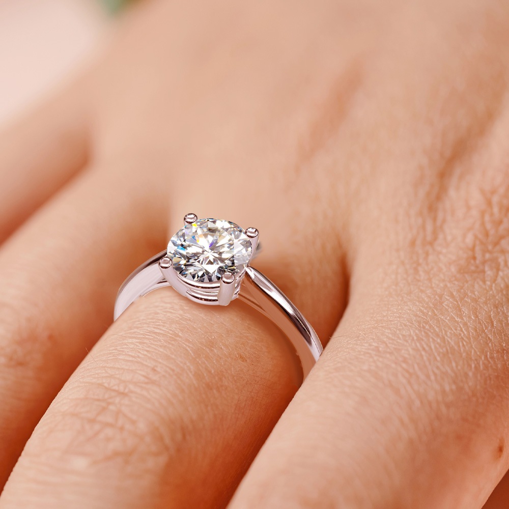 【IGI鑑定書付き】Pt900 / K18  1カラット ダイヤモンド 4爪 ソリティアリング