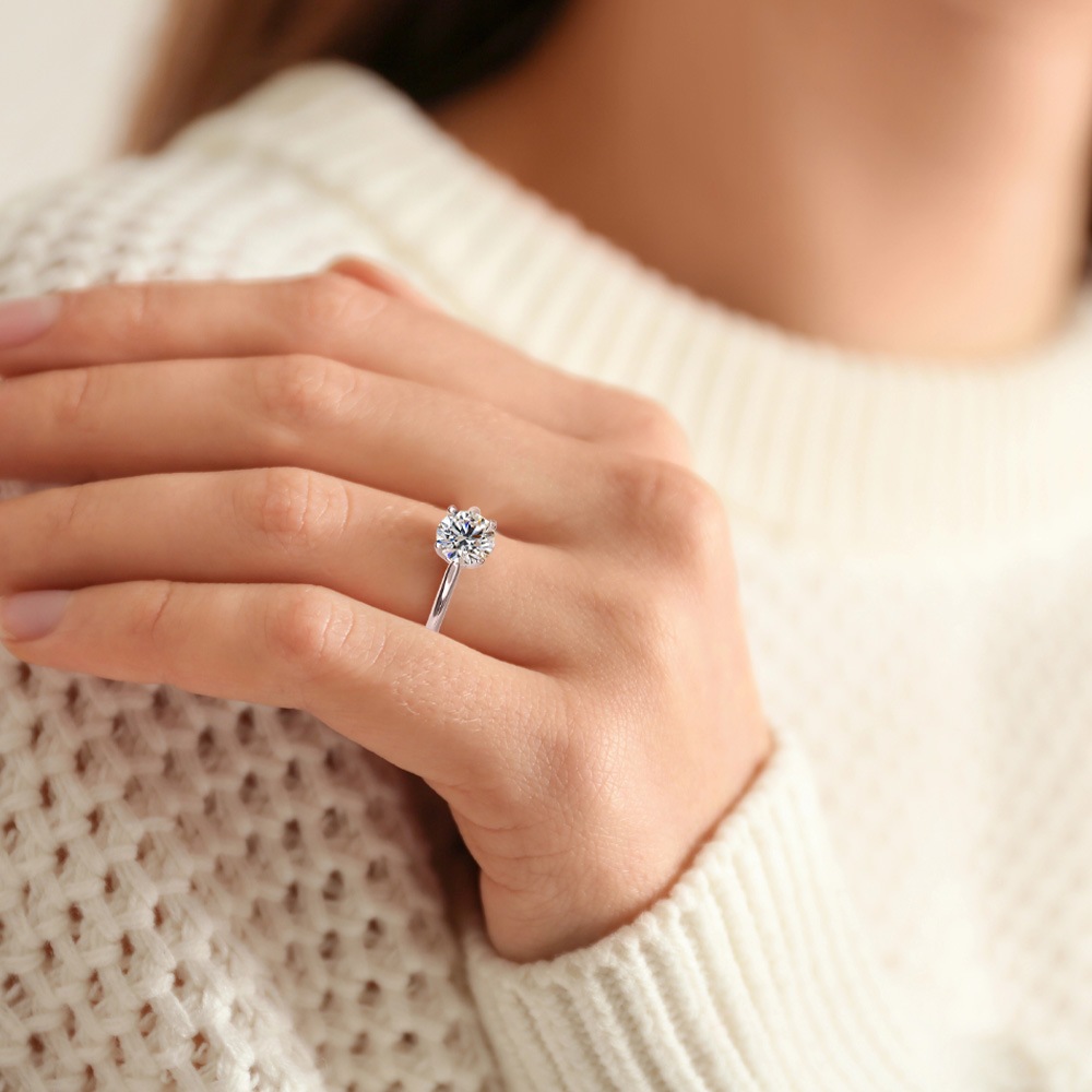 【IGI鑑定書付き】Pt900 / K18  1カラット ダイヤモンド 4爪 ソリティアリング