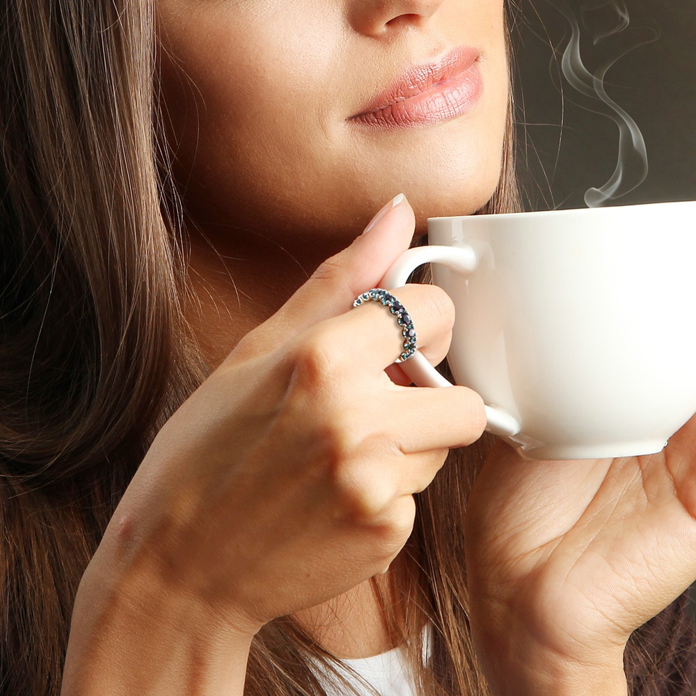 【プラチナ/K18】計1.8カラット アレキサンドライト エタニティリング(ラボグロウン・アレキサンドライト)