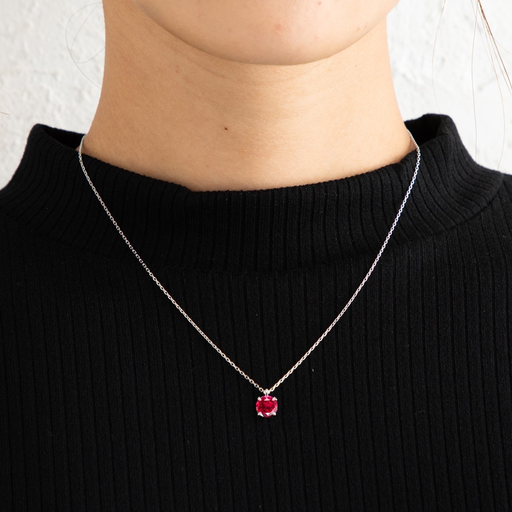 プラチナ又は18金ゴールド 1カラット ルビー 4爪 一粒 ネックレス (ラボグロウン・ルビー)
