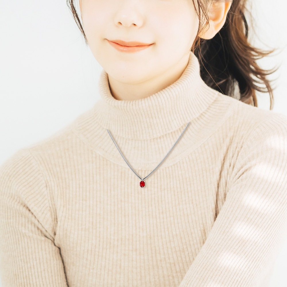 【Pt/K18】1.5ct オーバルカット ルビー ソリティアネックレス（ラボグロウン・ルビー）