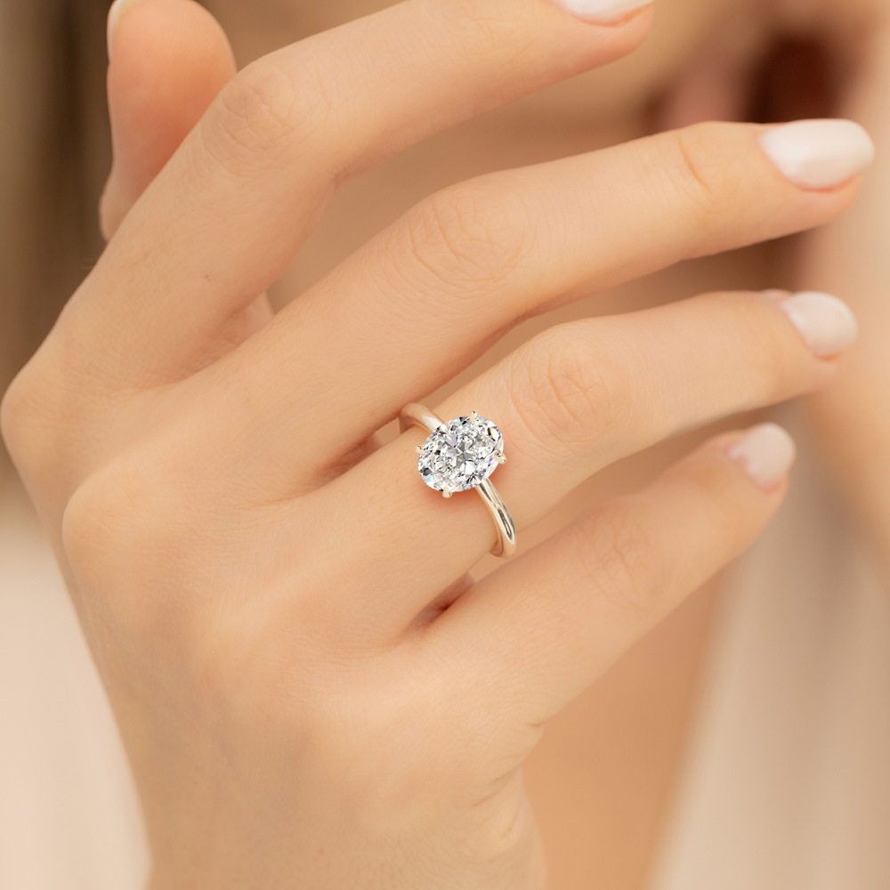 【1ct】ラボグロウンダイヤモンド リング オーバルカット D/VVS2/2EX Pt900 K18 ソリティア 指輪|JEWELRY CASTLE