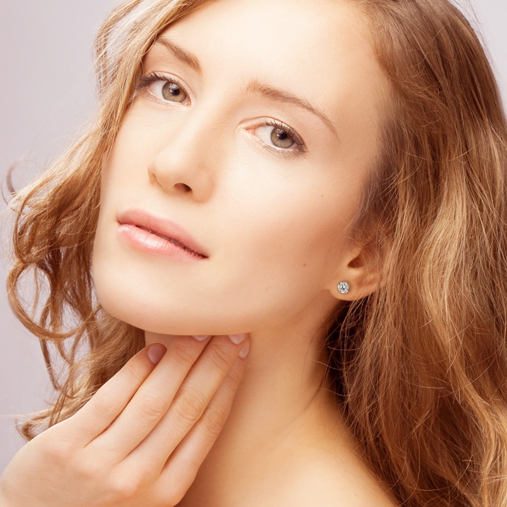 Pt900 / K18 モアサナイト 6爪 一粒 ピアス（0.3ct 0.5ct 1.0ct）