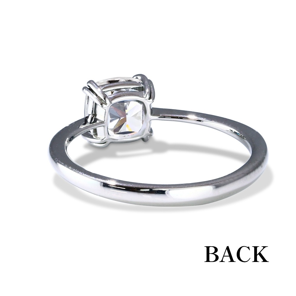 【IGI鑑定書付き】Pt900 / K18 1カラット ダイヤモンド ソリティアリング クッションカット ラボグロウン ダイヤモンド