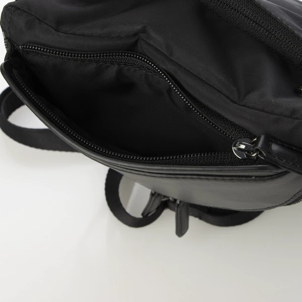 ��Y'SACCS�ۡ�CORDURA�ߥꥵ������쥶���ۥ饦��ɥե�åץߥ˥�������