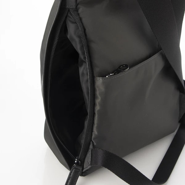 Y'SACCSۡCORDURAߥꥵ쥶ۥ饦ɥեåץߥ˥å