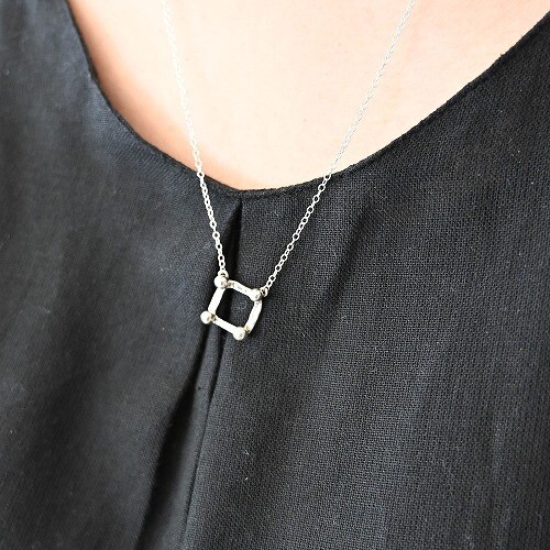 ��2024�ղơաڥ����๩˼��MB ���������������󥰥ͥå��쥹