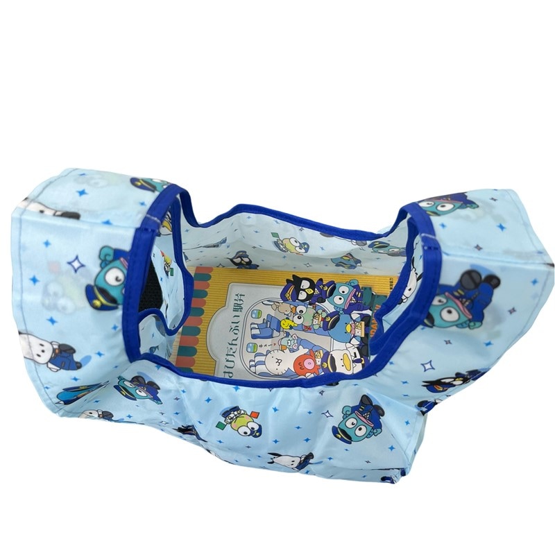 はぴだんぶい駅弁もピッタリ入るサイズ感です。
ぜひ東海道新幹線でのご旅行を、はぴだんぶいとともにお楽しみください！