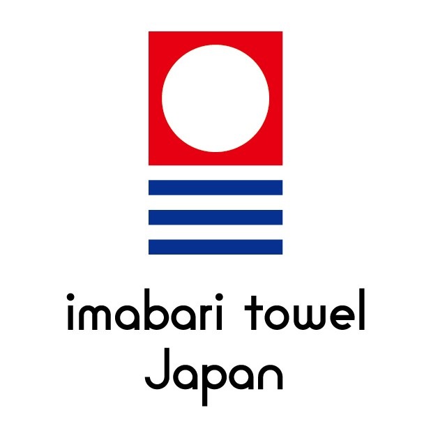 <br><p>
　愛媛県今治市は、130年もの間、タオル産業が受け継がれてきたタオルの聖地。この聖地でタオル産業の発展を担ってきた今治タオルは「安心・安全・高品質」なジャパンクオリティの代表製品として、ゆるぎない地位を確立しています。今治タオルは、独自の品質検査をしています。たとえば「５秒ルール」。タオル片を水に浮かべたとき、５秒以内に沈み始めるかどうか。今治タオルの最大の特徴である「吸水性」を保証するため、産地で独自に設けた品質基準のひとつです。このような基準を満たしたものだけが、今治タオルのブランドマークをつけることができます。</p>