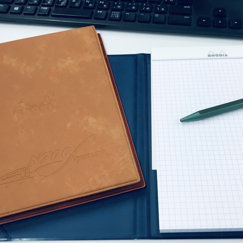 【RHODIA×新幹線】N700Sロゴ入りカバー（ブラウン）＋ロディアメモNo.16（オレンジ）
