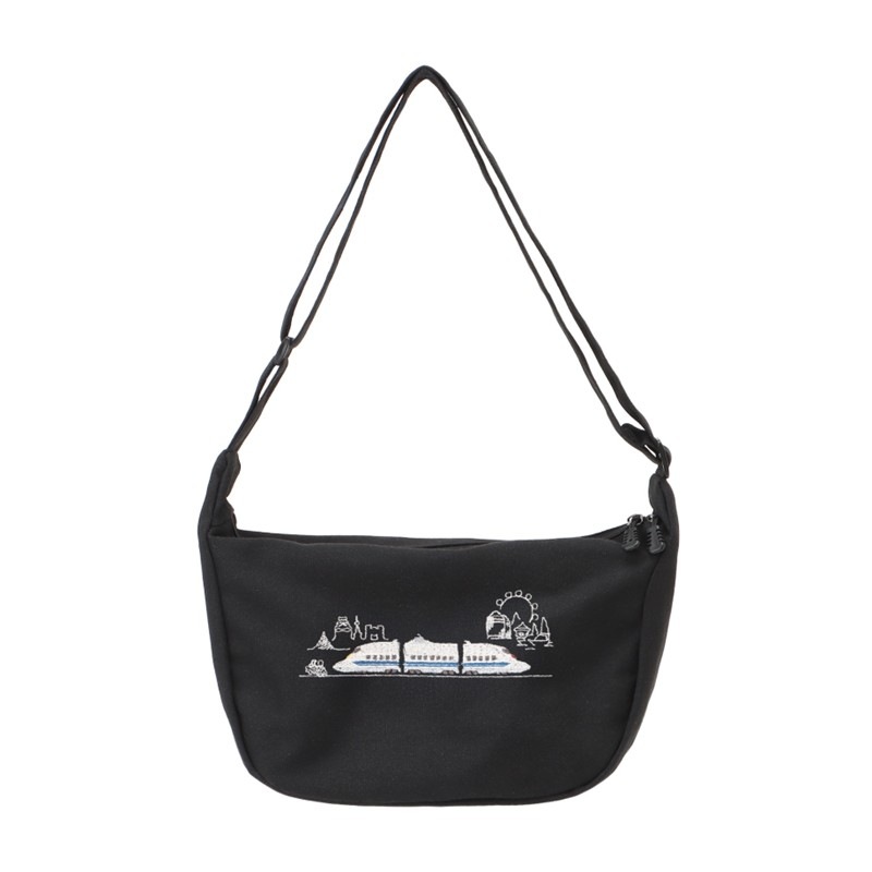 たびしよると（700系/２色展開）