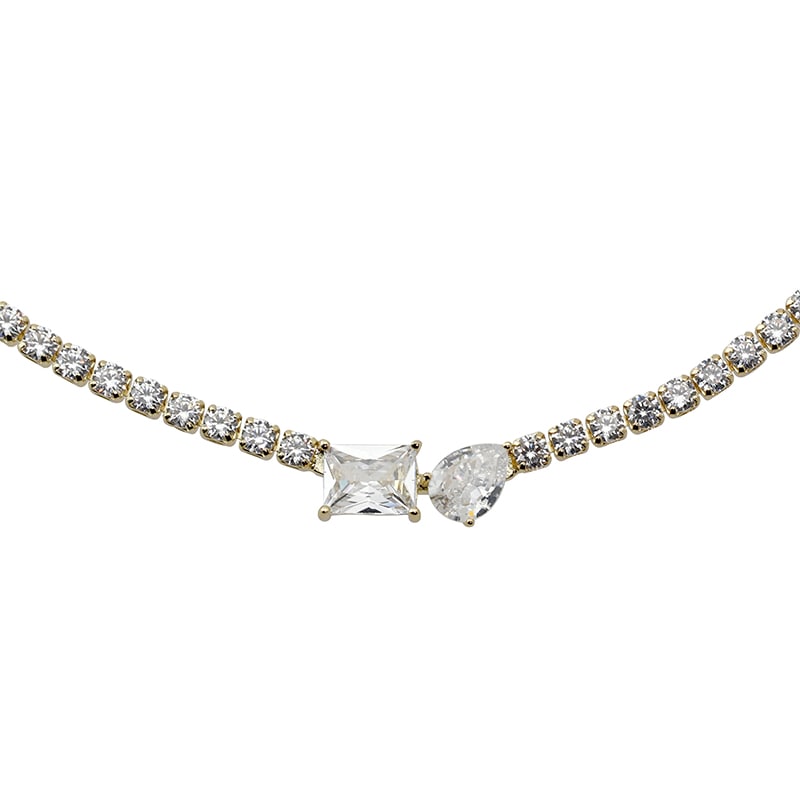 キュービックジルコニア　テニスネックレス ゴールドカラー