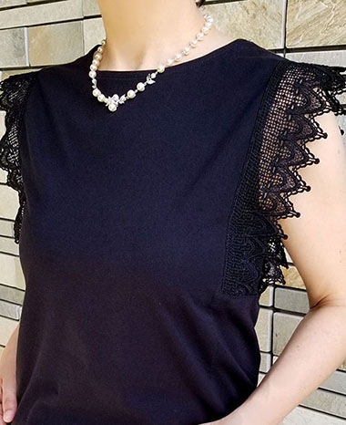 クリスタルガラスパール　草木モチーフ ネックレス　クリームローズカラー