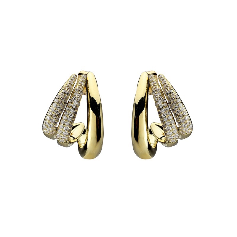 キュービックジルコニア　デザインピアス ゴールドカラー