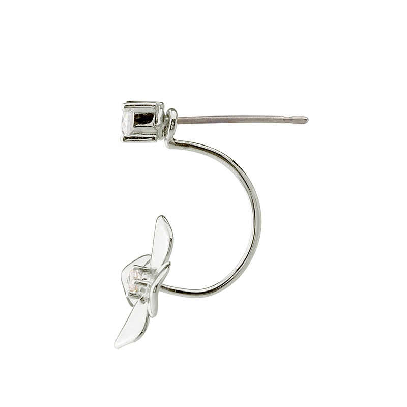 デザイン　ピアス ロジュームカラー