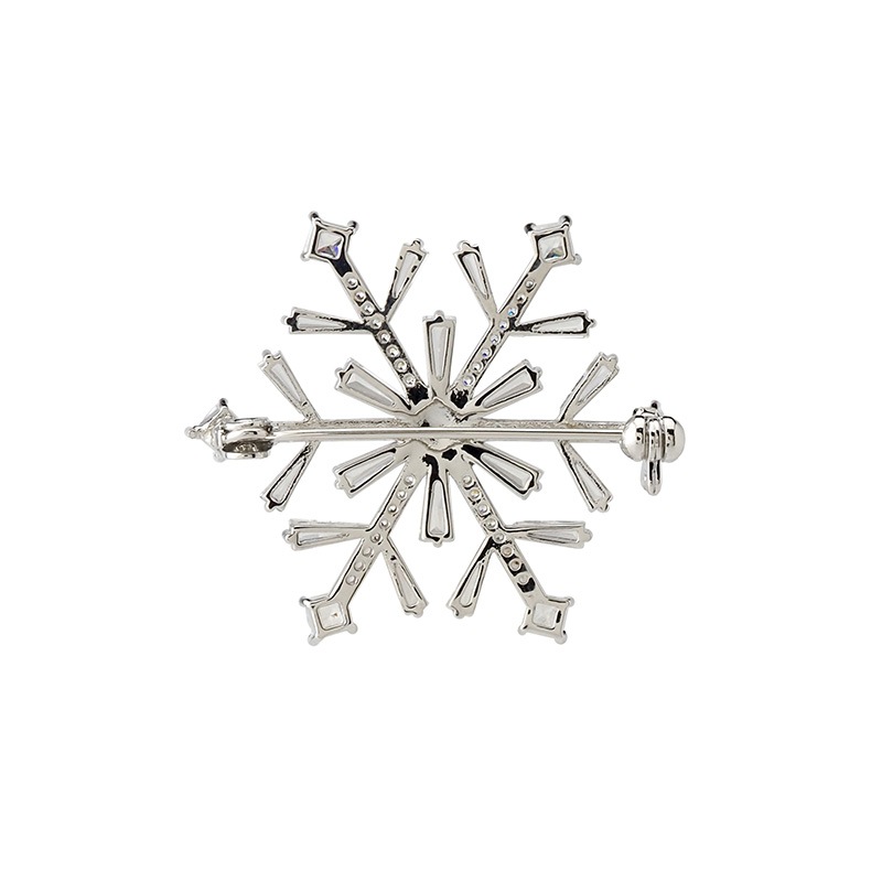 キュービックジルコニア　雪の結晶モチーフブローチ ロジュームカラー