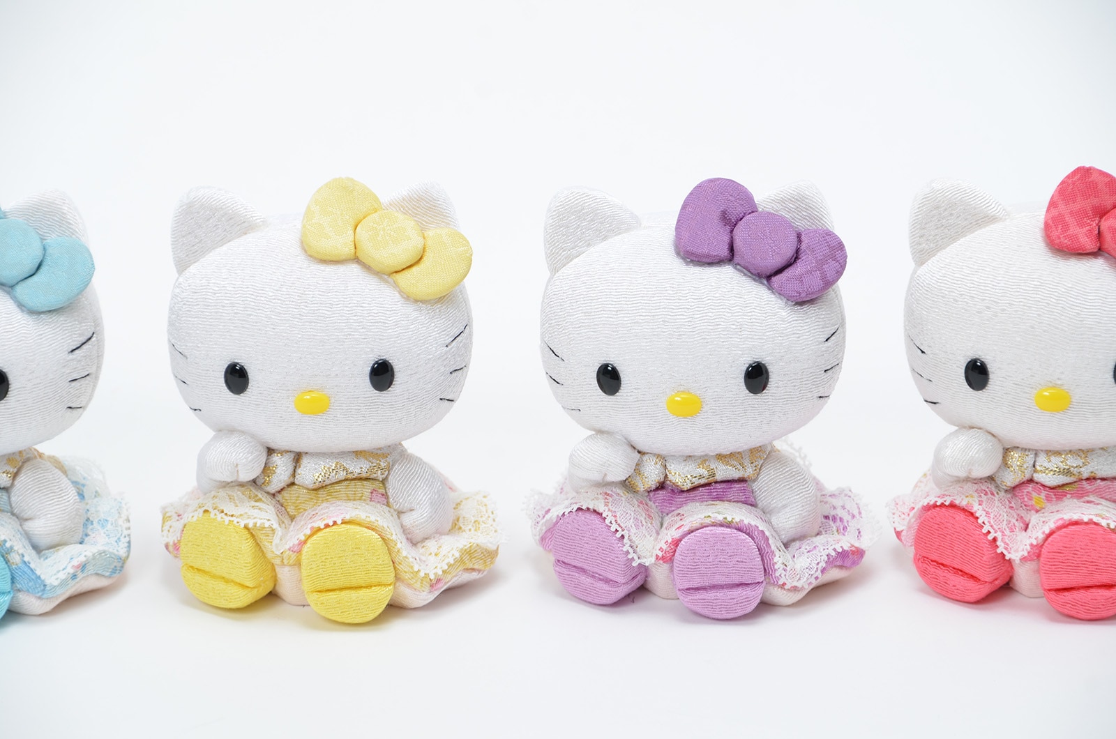 招き ハローキティ (座) | ART OF LIVING,SANRIO CHARACTERS × 柿沼