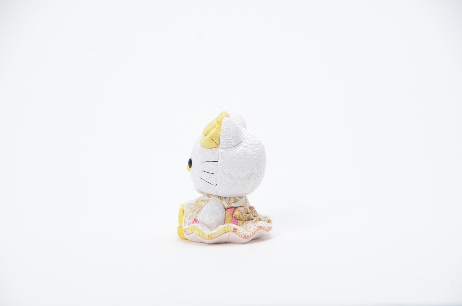 招き ハローキティ (座) | ART OF LIVING,SANRIO CHARACTERS × 柿沼