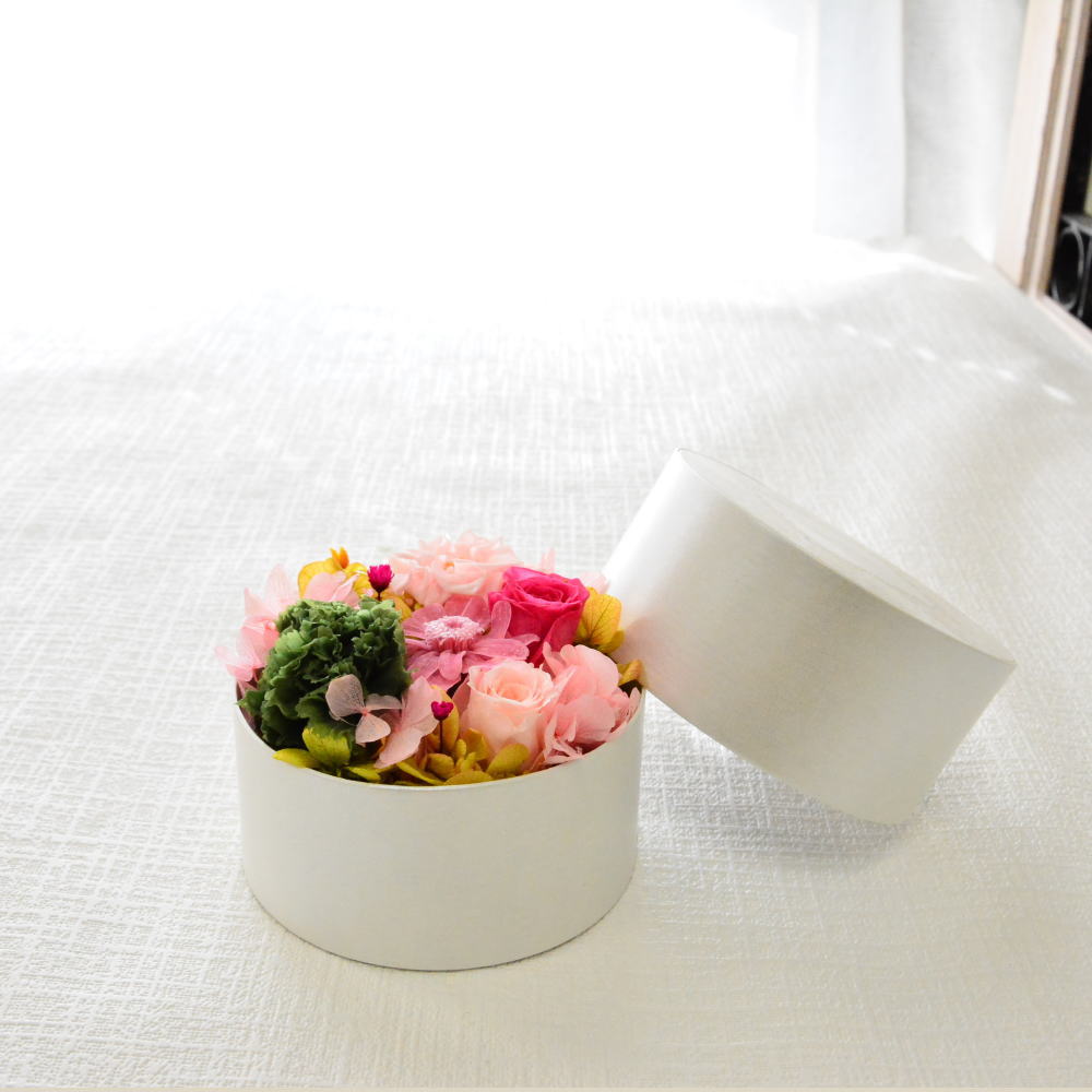 誕生日 花 プリザーブドフラワー フラワーボックス 送料無料 メッセージ プレゼント お礼 ほんの気持ち 御祝 プリザーブド お祝い 和モダン おしゃれ 枯れない花 p お花