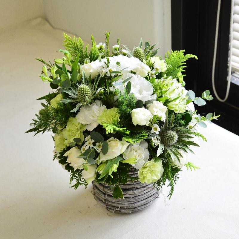 花 フラワーアレンジメント 生花 フラワーギフト 誕生日 ギフト フラワー アレンジメント プレゼント お祝い お礼 花屋 色が選べる アレンジ 贈り物 結婚 出産 展示会 楽屋花 記念日 お見舞い 花屋 おしゃれ かわいい アルネの花 5 a お花 指定日 お届け 最強配送