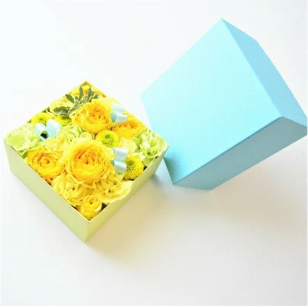 父の日 花 フラワーボックス フラワーアレンジメント ボックスフラワー 生花 ギフト 誕生日 誕生日プレゼント ボックス アレンジメント アレンジ フラワー アレンジ  プレゼント 記念日 結婚 お礼 お供え お供え花 出産 ほんの気持ち かわいい ax お花