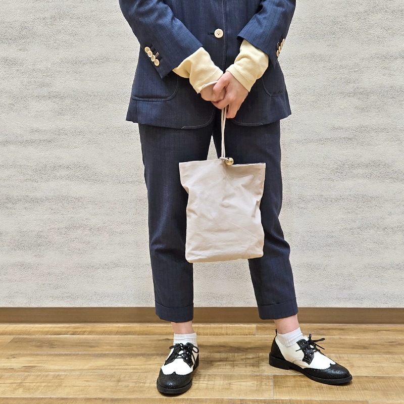 クシュ couchou ミニバッグ 極薄レザー CF2112-03 | couchou | KEUNA