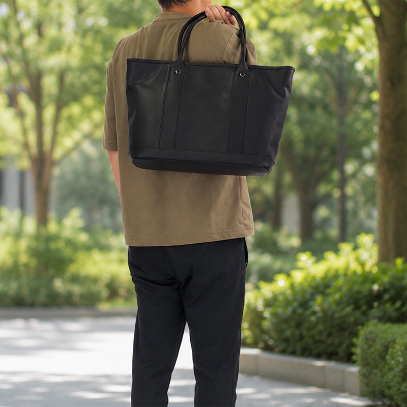 モト MOTO オイルド カウレザージップ トートバッグ OILED COW LEATHER