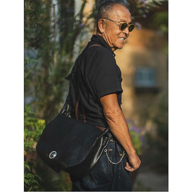 バッグ MOTO NEW VINTAGE KUDU SHOULDER BAG SMALL MOTOのKudu Shoulder Bag。｜doo-bop 塚本邦雄(Tsukamoto Kunio