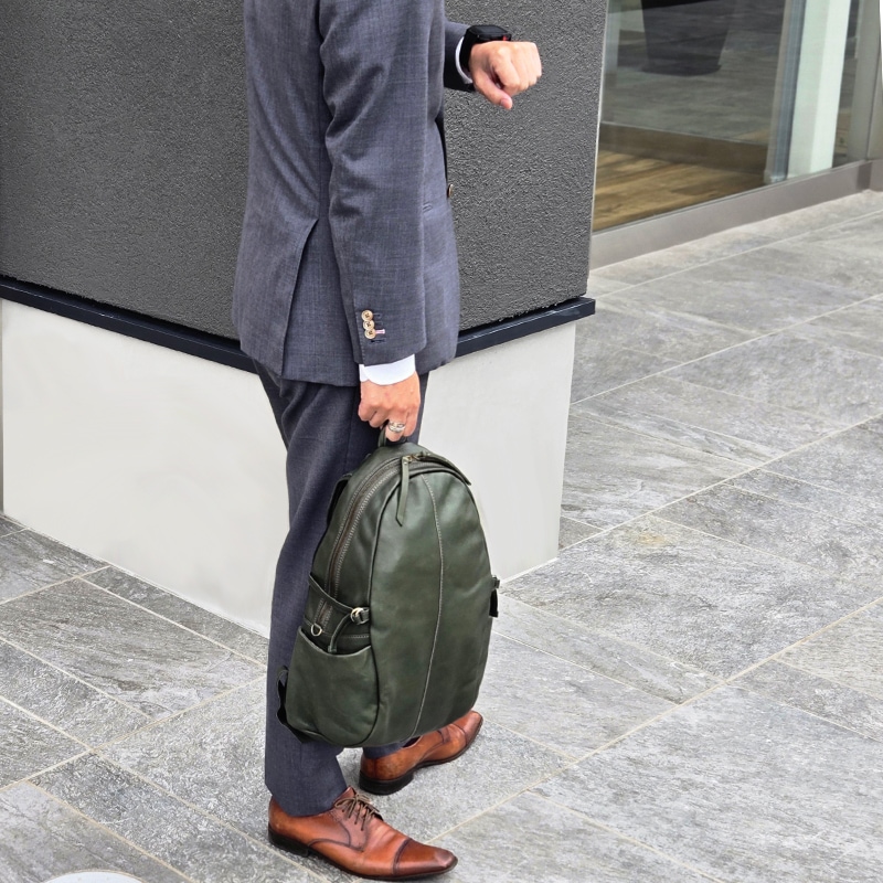 フラソリティ Flathority キップレザーコーカサスリュック S Caucasus