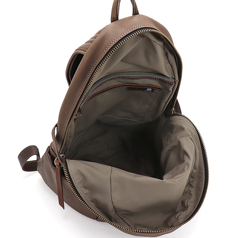 フラソリティ Flathority キップレザーコーカサスリュック S Caucasus