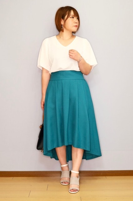 フィッシュテールタックスカート（エメラルド） | アウトレット【返品