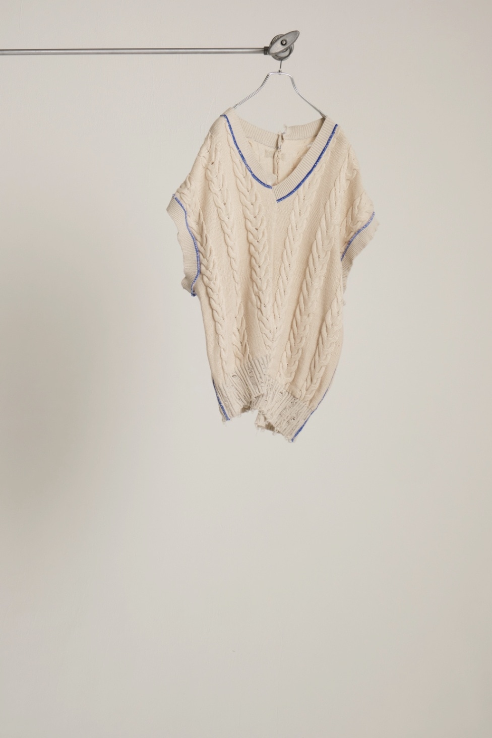 BODYSONG. / BO INSIDE OUT KNIT V | BODYSONG. | KOH
