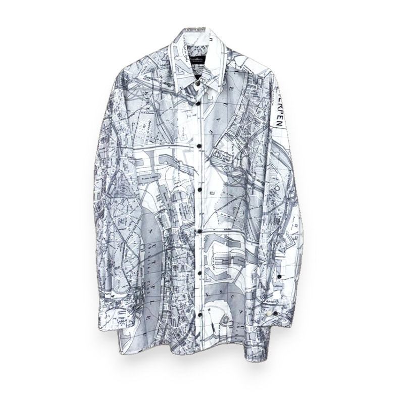 th / th Oversized Shirt