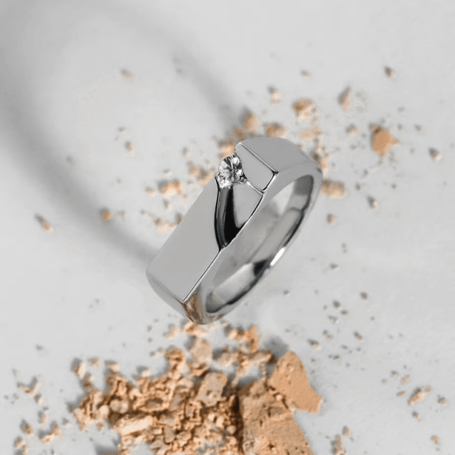 i nodo / Torso01 Ring (ホワイトトパーズ)